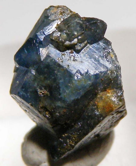 Scorodite with Beudantite from Mina Oujela, Mapimi, Durango, Mexico [db_pics/pics/au201c.jpg]