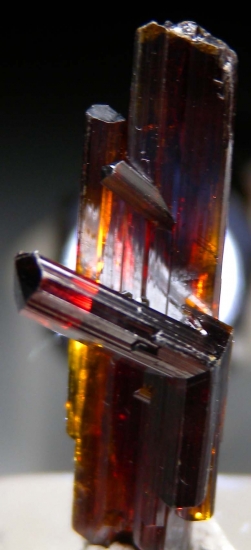 Rutile from Diamantina, Minas Gerais, Brazil [db_pics/pics/au366d.jpg]