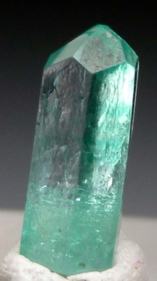 Emerald from Jos Plateau, Plateau, Nigeria [db_pics/pics/au497b.jpg]