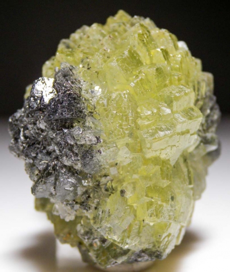 Prehnite from Merelani Hills, Arusha, Tanzania [db_pics/pics/au667b.jpg]