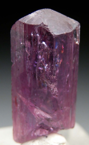 Topaz from Ouro Preto, Minas Gerais, Brazil [db_pics/pics/au707d.jpg]