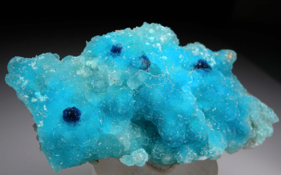 Veszelyite on Hemimorphite from Palabanda quarries, Mfouati, Bouenza Department, Republic of the Congo [db_pics/pics/au799bb.jpg]