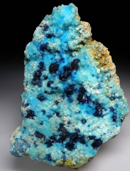 Veszelyite on Hemimorphite from Palabanda quarries, Mfouati, Bouenza Department, Republic of the Congo [db_pics/pics/au800a.jpg]