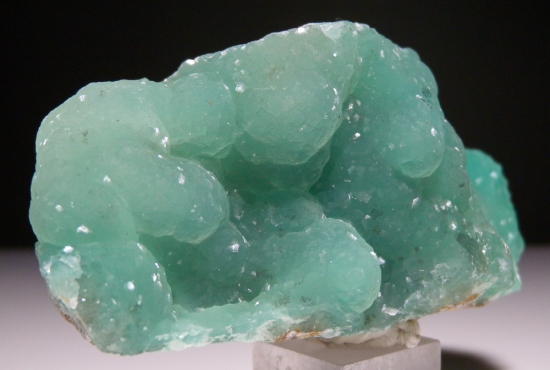 Smithsonite from Yanga Koubenza, Mfouati, Bouenza Department, Republic of the Congo [db_pics/pics/au883b.jpg]