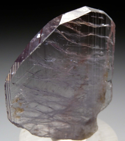 Magnesioaxinite from Merelani Hills, Arusha, Tanzania [db_pics/pics/au929c.jpg]