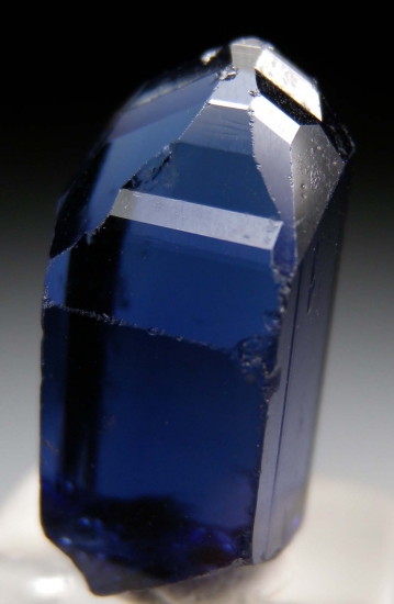 Tanzanite from Merelani Hills, Arusha, Tanzania [db_pics/pics/au938c.jpg]