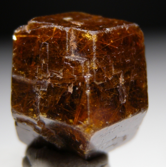 Almandine from Sudbury, Ontario, Canada [db_pics/pics/au947c.jpg]