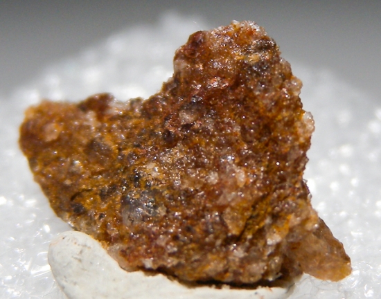 Zircon from Jack Hills, Western Australia, Australia [db_pics/pics/au957b.jpg]