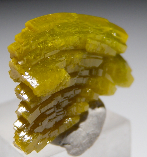 Pyromorphite from Bunker Hill Mine, Kellogg, Idaho, USA [db_pics/pics/au960d.jpg]