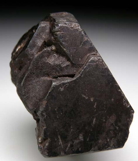 Alabandite from Merelani Hills, Arusha, Tanzania [db_pics/pics/b235b.jpg]