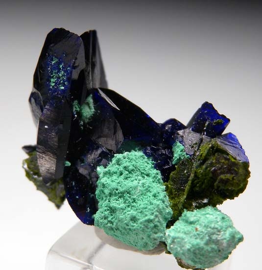 Azurite, Volborthite, Malachite from Volborthite Pocket, Milpillas Mine, Cuitaca, Sonora, Mexico [db_pics/pics/b301b.jpg]