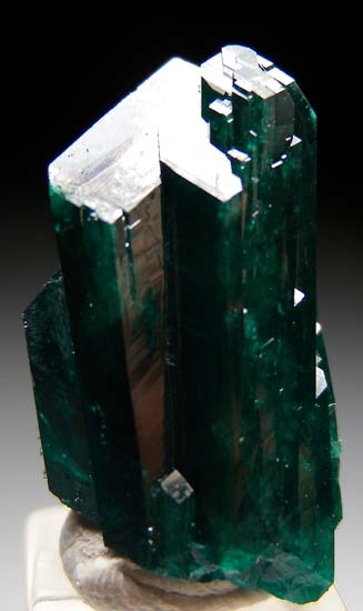 Dioptase from Christoph Mine, Kaokaveld, Namibia [db_pics/pics/b332c.jpg]