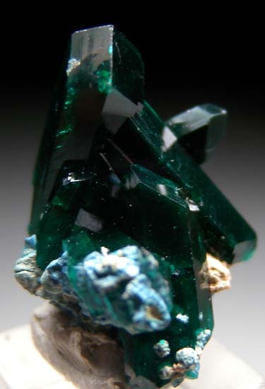 Dioptase from Christoph Mine, Kaokaveld, Namibia [db_pics/pics/b334c.jpg]