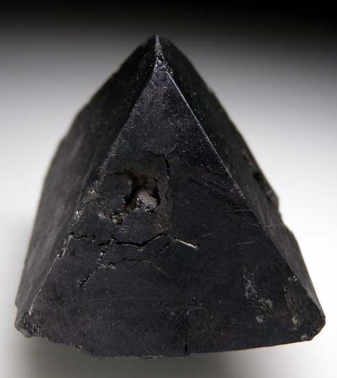 Alabandite from Merelani Hills, Arusha, Tanzania [db_pics/pics/b339b.jpg]