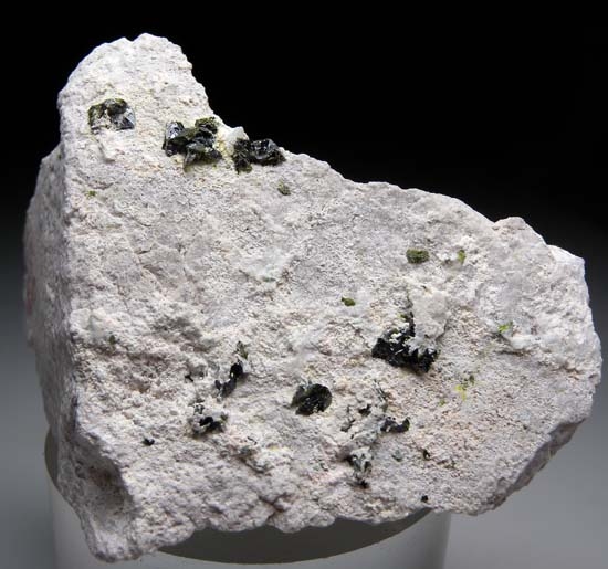 Volborthite from Milpillas Mine, Cuitaca, Sonora, Mexico [db_pics/pics/b375a.jpg]