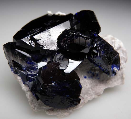 Azurite from Milpillas Mine, Cuitaca, Sonora, Mexico [db_pics/pics/b396a.jpg]