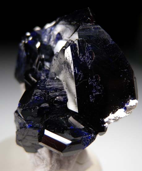 Azurite from Milpillas Mine, Cuitaca, Sonora, Mexico [db_pics/pics/b396b.jpg]