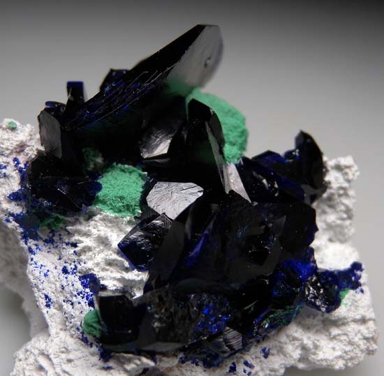 Azurite with Malachite from Volborthite Pocket, Milpillas Mine, Cuitaca, Sonora, Mexico [db_pics/pics/b499a.jpg]