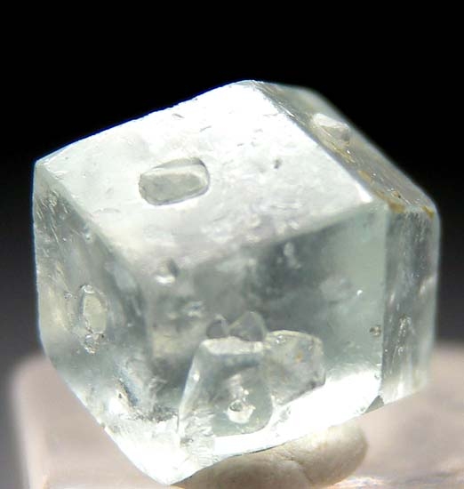 Boracite from Luneberg, Niedersachsen, Germany [db_pics/pics/b545a.jpg]