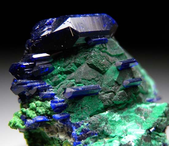 Azurite, Malachite after Azurite, Bayldonite from Tsumeb, Namibia [db_pics/pics/b575e.jpg]