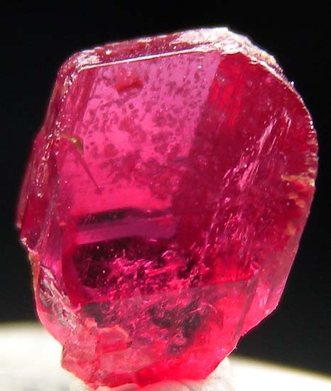 Pyroxmangite from Taguchi Mine, Shidara, Kitashidara-gun, Aichi, Honshu Island, Japan [db_pics/pics/b638c.jpg]