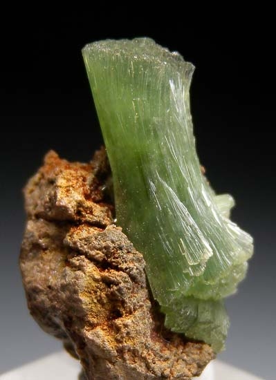 Ludlamite from Santa Eulalia, Mexico [db_pics/pics/b649a.jpg]