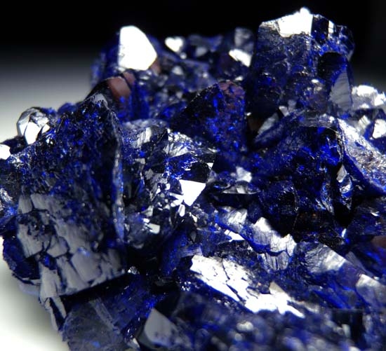 Azurite from Milpillas Mine, Cuitaca, Sonora, Mexico [db_pics/pics/b664b.jpg]
