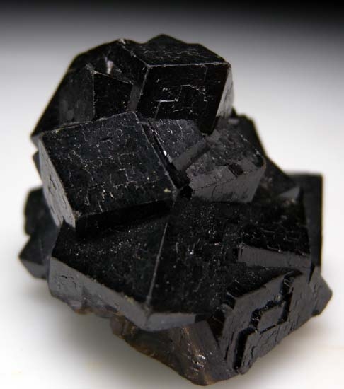 Andradite from Breitenbrunn, Erzgebirge, Saxony, Germany [db_pics/pics/b927b.jpg]
