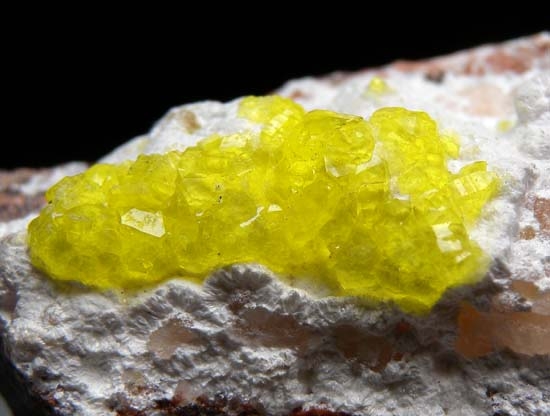 Jouravskite with Xonotlite from N'Chwanning III Mine, Kuruman, South Africa [db_pics/pics/c226b.jpg]