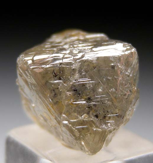Diamond from Williamson Mine, Tanzania [db_pics/pics/c237d.jpg]