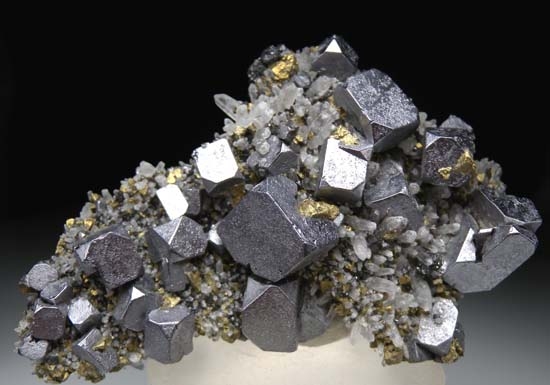 Galena with Chalcopyrite, Sphalerite from 9th of September Mine, Madan, Bulgaria [db_pics/pics/c261a.jpg]