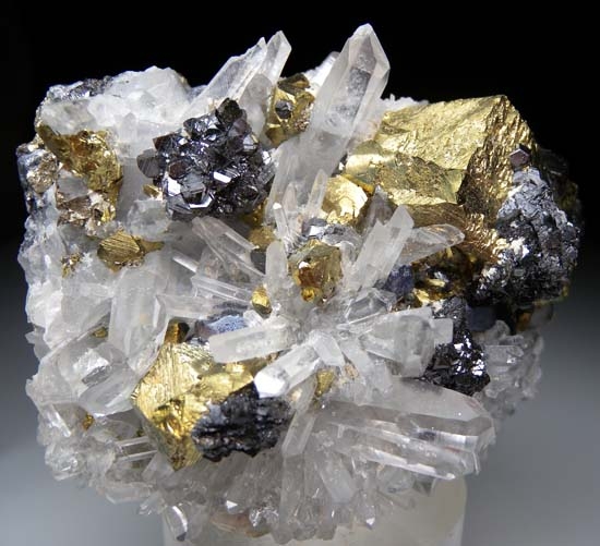 Chalcopyrite with Quartz, Galena, Sphalerite from 9th of September Mine, Madan, Bulgaria [db_pics/pics/c264a.jpg]