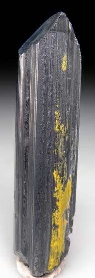 Stibnite from Ichinokawa Mine, Ehime Pref. Shikoku Island, Japan [db_pics/pics/c295c.jpg]