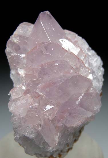 Datolite from Wessels Mine, Hotazel, South Africa [db_pics/pics/c381a.jpg]