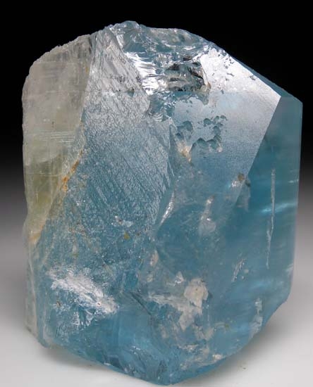 Topaz from Xanda Mine, Minas Gerais, Brazil [db_pics/pics/c382b.jpg]