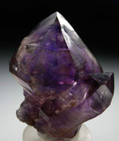 Quartz from Goboboseb Mtns., Brandberg Region, Namibia [db_pics/pics/c469a.jpg]