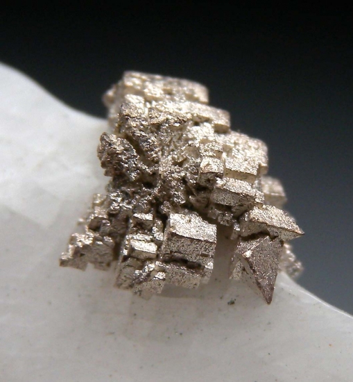 Silver (cubic crystals!) from Bouismas Mine, Zagora Prov., Draa-Tafilalet Region, Morocco [db_pics/pics/cs106c.jpg]