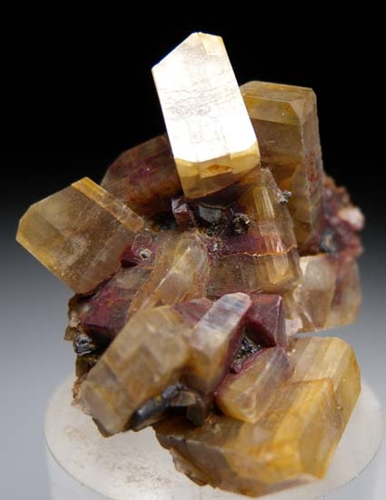 Feldspar var. 'Moonstone' from Patricia Mine, Delicias, Chihuahua, Mexico [db_pics/pics/d116a.jpg]