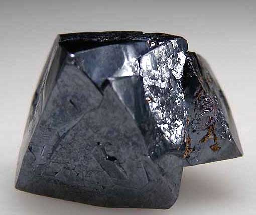 Cuprite with Silver from Rubtsovskiy Mine, Altaiskiy Krai, Siberia, Russia [db_pics/pics/e108b.jpg]