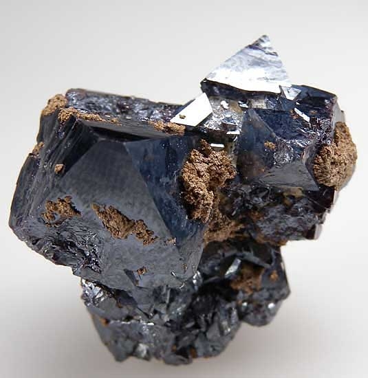 Cuprite with Silver from Rubtsovskiy Mine, Altaiskiy Krai, Siberia, Russia [db_pics/pics/e112b.jpg]