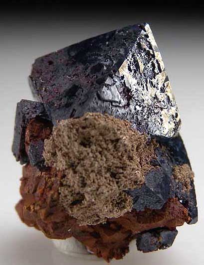 Cuprite with Silver and Copper from Rubtsovskiy Mine, Altaiskiy Krai, Siberia, Russia [db_pics/pics/e114a.jpg]