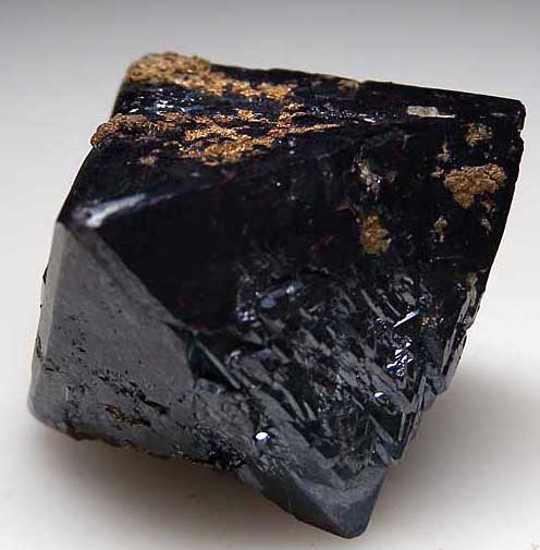 Silver on Cuprite from Poteryaevskoe Mine, Rubtsovskoe deposit, Siberia, Russia [db_pics/pics/e232b.jpg]