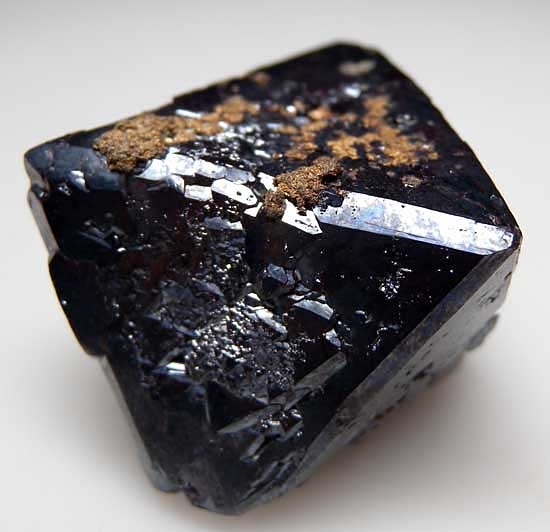 Silver on Cuprite from Poteryaevskoe Mine, Rubtsovskoe deposit, Siberia, Russia [db_pics/pics/e232c.jpg]
