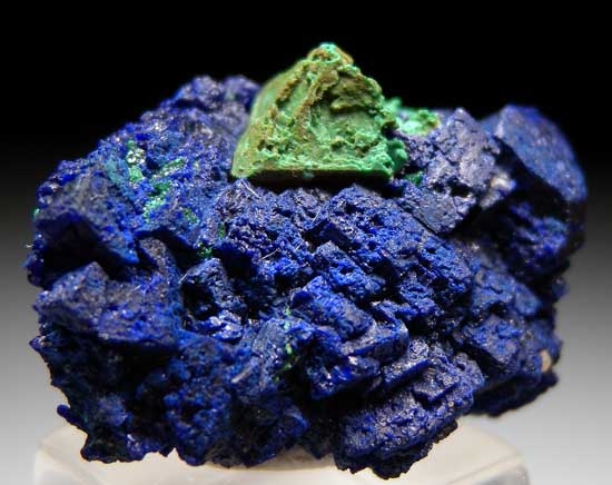 Malachite after Cuprite on Azurite from Chessy, Rhone-Alpes, France [db_pics/pics/e240b.jpg]