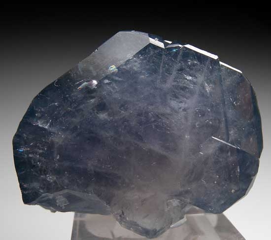 Apatite from Panasquiera, Beira Baixa, Portugal [db_pics/pics/e549a.jpg]