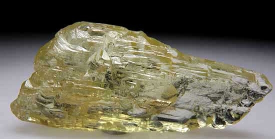 Heliodor from Mine #2, Volodarsk-Volynskiy, Ukraine [db_pics/pics/e596a.jpg]