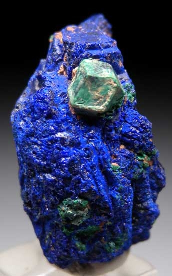 Malachite after Cuprite on Azurite from Blue Mine, Chessy, Rhone-Alpes, France [db_pics/pics/e657a.jpg]