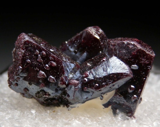 Proustite from Millotingo Mine (San Juan Mine), Pacococha, HuarochirÃ­ Province, Lima, Peru [db_pics/pics/fm113d.jpg]