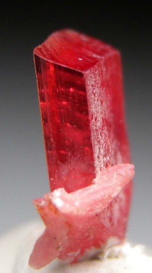 Rhodonite from Broken Hill, NSW, Australia [db_pics/pics/fm183d.jpg]