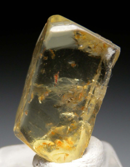 Sanidine from Itrongay, Betroka, Anosy Region, Madagascar [db_pics/pics/fm243b.jpg]